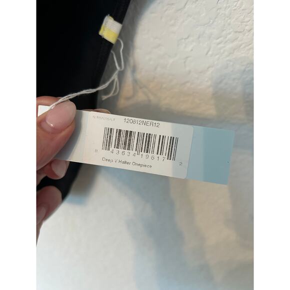 NWT Summersalt Black Deep V Halter One Piece - Picture 3 of 6